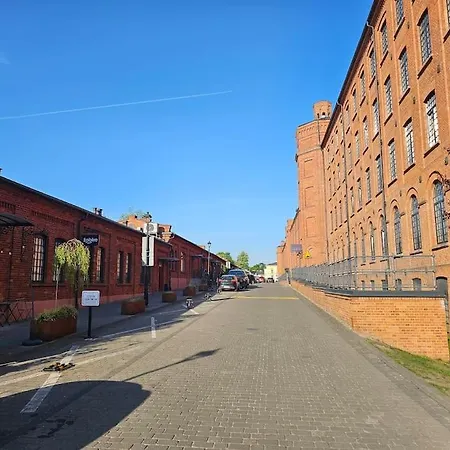 公寓 Faktura Vat Przy Loftach U Scheiblera Parking Podziemny, Sniadaniownia *