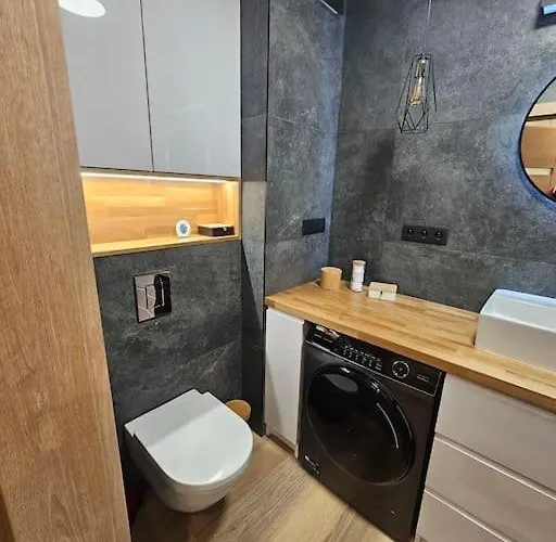 Faktura Vat Przy Loftach U Scheiblera Parking Podziemny, Sniadaniownia