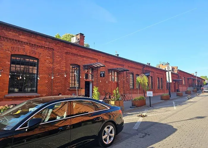 Faktura Vat Przy Loftach U Scheiblera Parking Podziemny, Sniadaniownia Apartamento Łódź