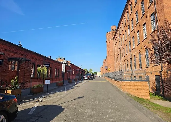 Lejlighed Faktura Vat Przy Loftach U Scheiblera Parking Podziemny, Sniadaniownia *