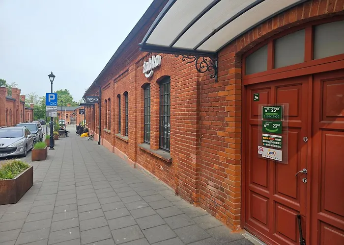 Faktura Vat Przy Loftach U Scheiblera Parking Podziemny, Sniadaniownia *