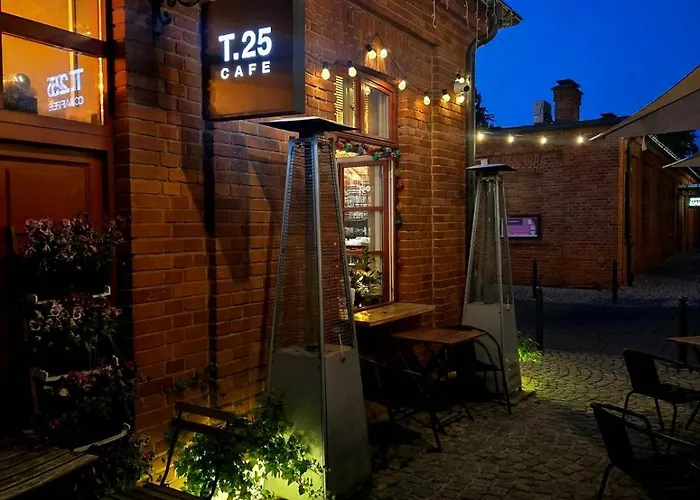 Faktura Vat Przy Loftach U Scheiblera Parking Podziemny, Sniadaniownia Apartamento *